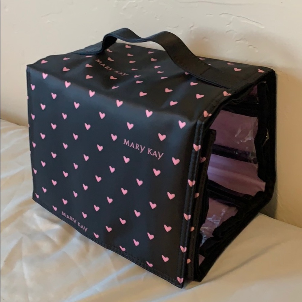 Brand new Mary Kay Travel Roll-Up bag.